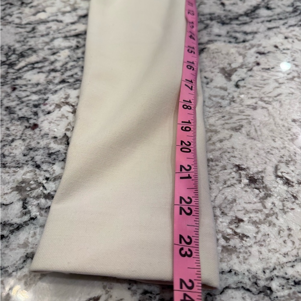 Abercrombie & Fitch Cream Belted Trench Coat – Size Medium- Cream - Picture 9 of 10